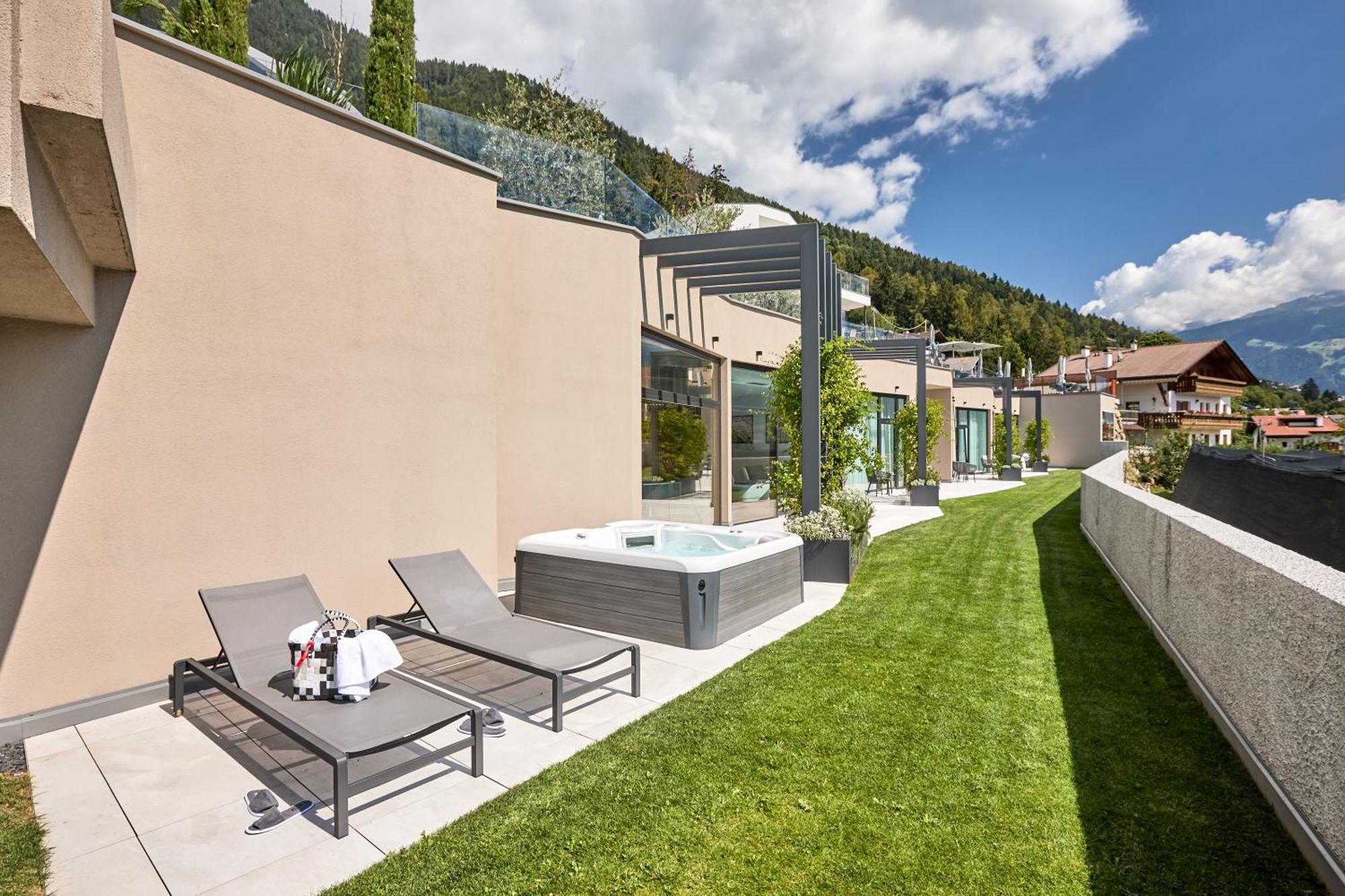 La Vista Panoramic Hideaway (Adults Only) Tirolo Exterior foto